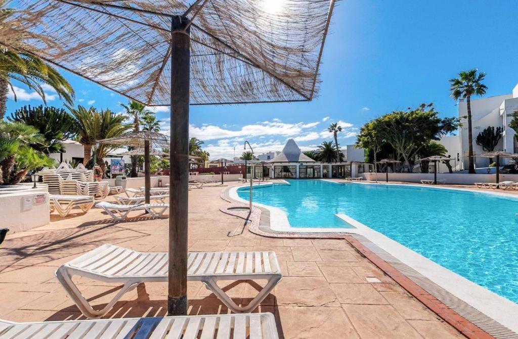 Casa Aguamarin Playa Roca Apartment Коста Тегисе Екстериор снимка
